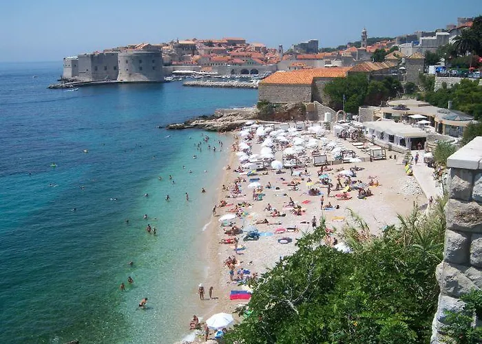 Anet With Free Parking Διαμέρισμα