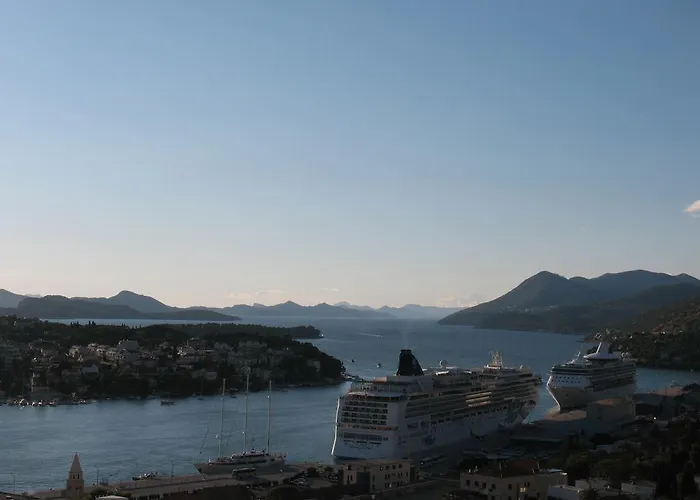 Anet With Free Parking Διαμέρισμα Ντουμπρόβνικ